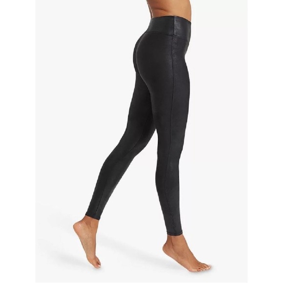 New Spanx Faux Leather glossy Leggings Black compression waistband sz. Medium - Picture 2 of 16